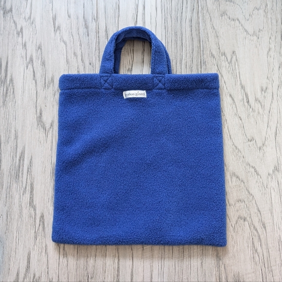 Cotton Ginny Fleecy Small Bag - Picture 4 of 5